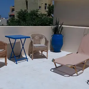 Hostal Youth, Heraclión